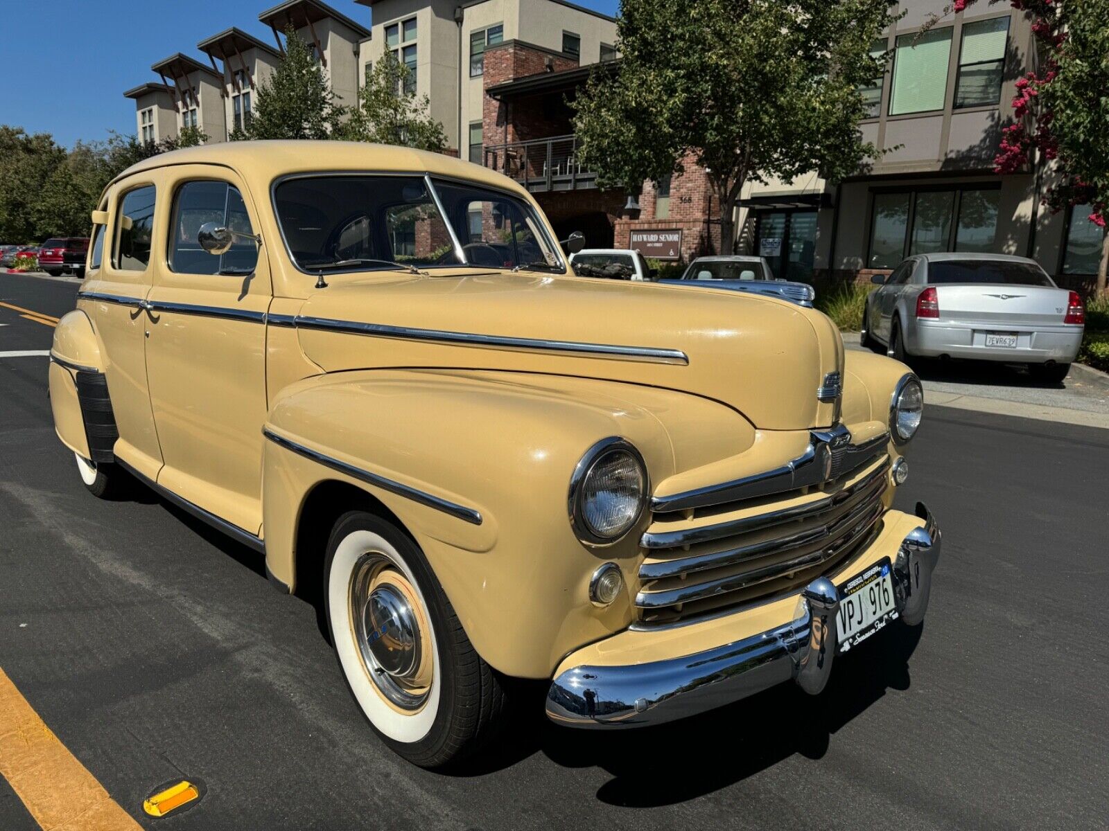 Ford-Other-Berline-1948