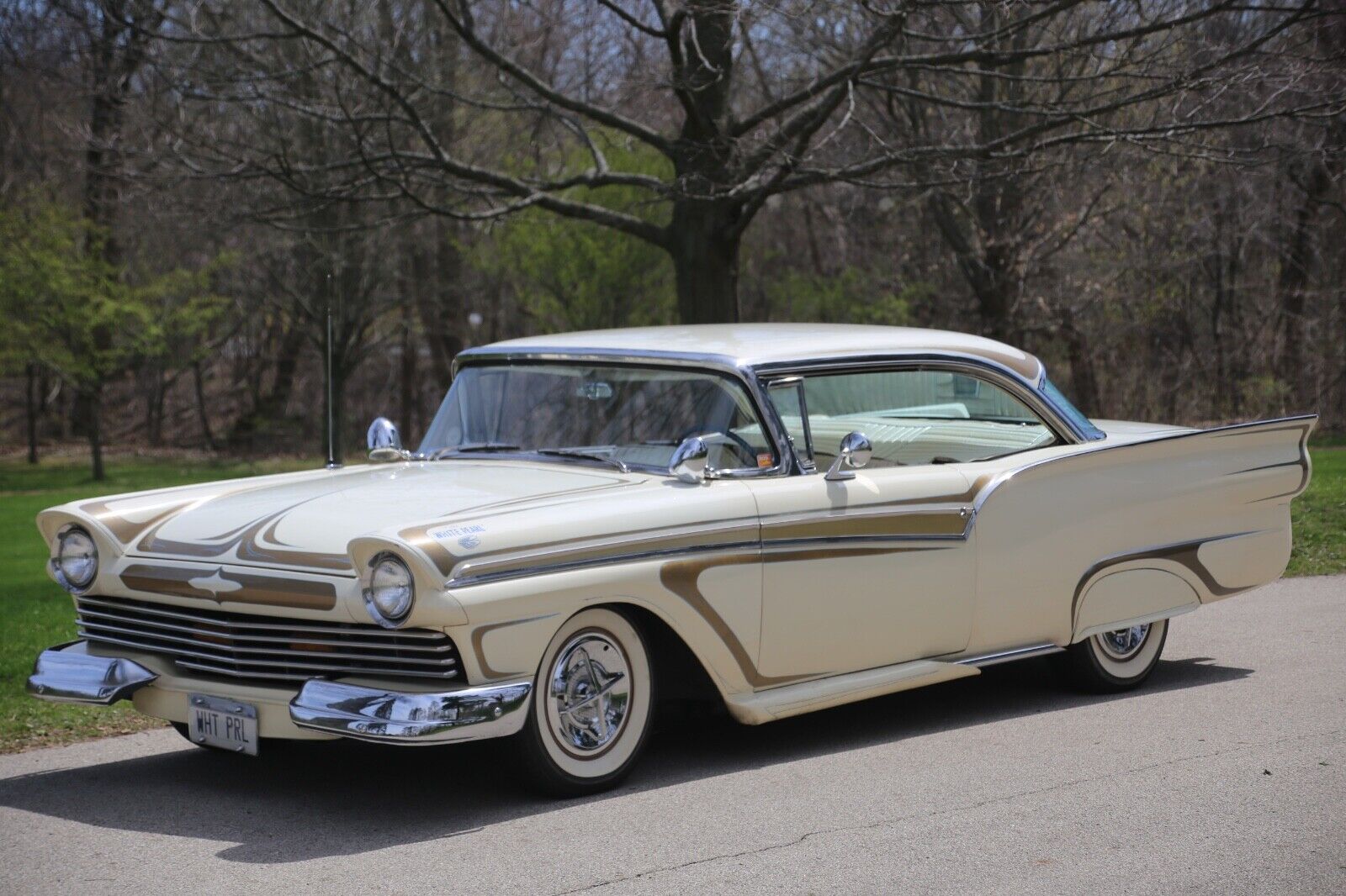 Ford-Other-Coupe-1957-10