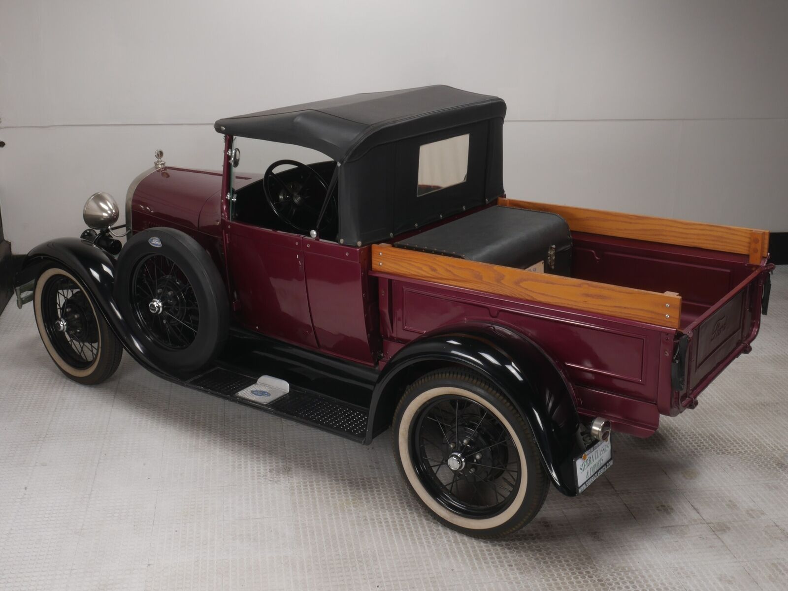 Ford-Other-Pickups-Pickup-1929-Burgundy-Black-0-11