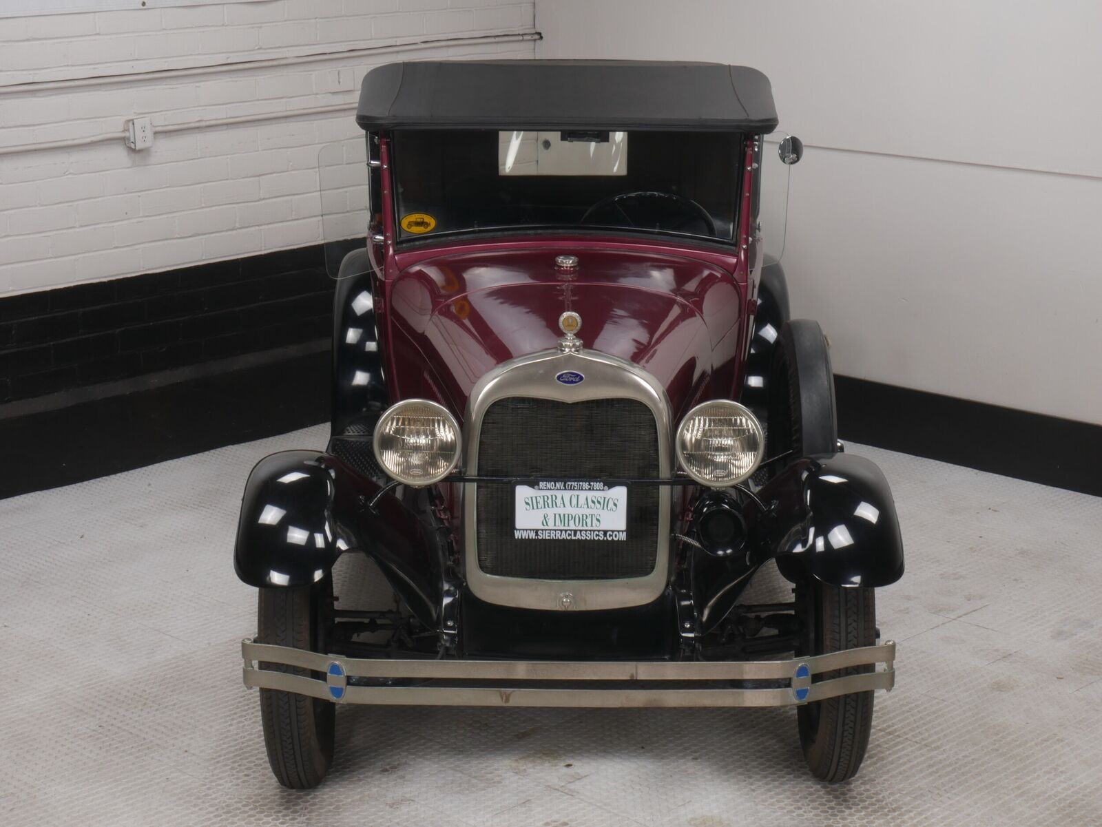 Ford-Other-Pickups-Pickup-1929-Burgundy-Black-0-4