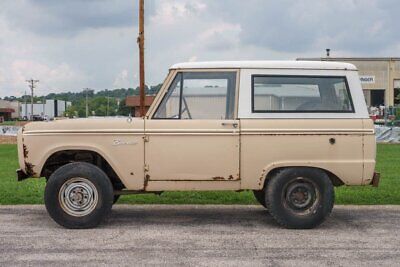 Ford-Other-Pickups-SUV-1966-Tan-158738-7