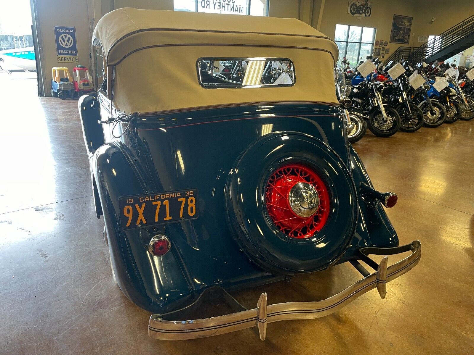 Ford-Phaeton-1935-Blue-Brown-1178-2