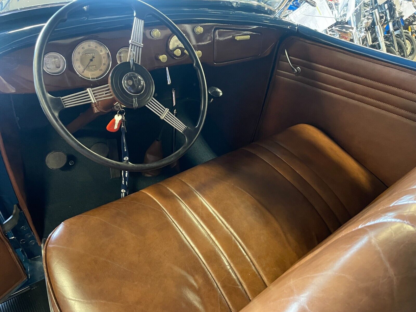 Ford-Phaeton-1935-Blue-Brown-1178-30