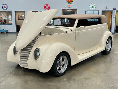 Ford-Phaeton-Cabriolet-1937-16