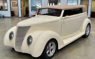 Ford-Phaeton-Cabriolet-1937-2