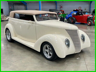 Ford-Phaeton-Cabriolet-1937