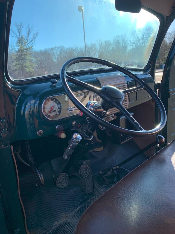 Ford-Pick-up-1949-11