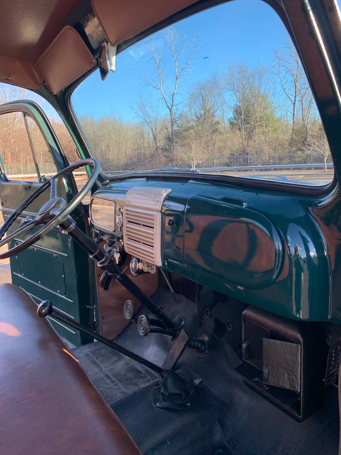 Ford-Pick-up-1949-12