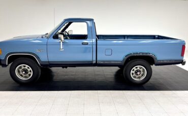 Ford-Ranger-Pickup-1988-1