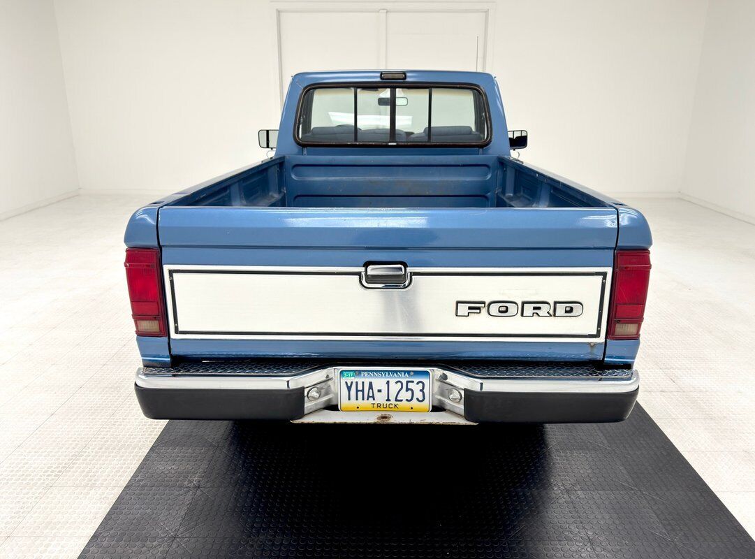 Ford-Ranger-Pickup-1988-3