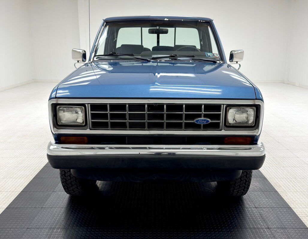 Ford-Ranger-Pickup-1988-7