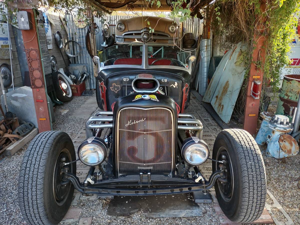 Ford-Roadster-1930-4