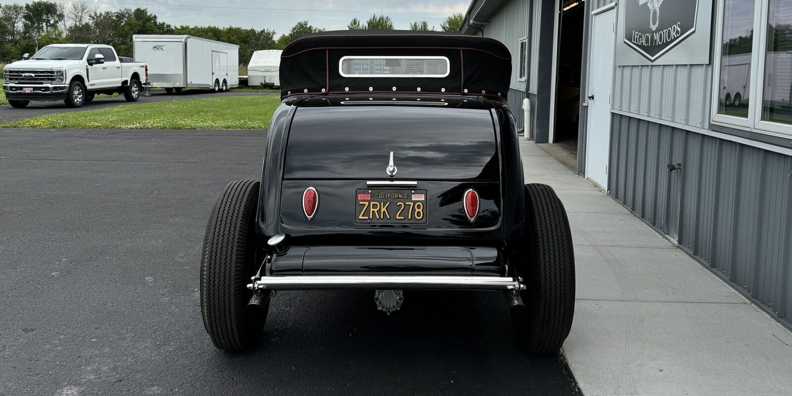 Ford-Roadster-1932-Black-3269-7