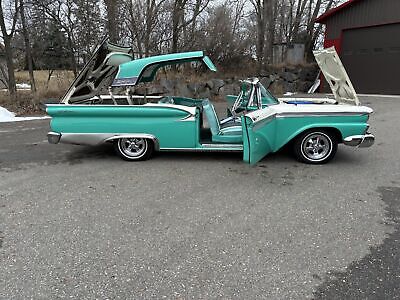 Ford-Skyliner-1959-17