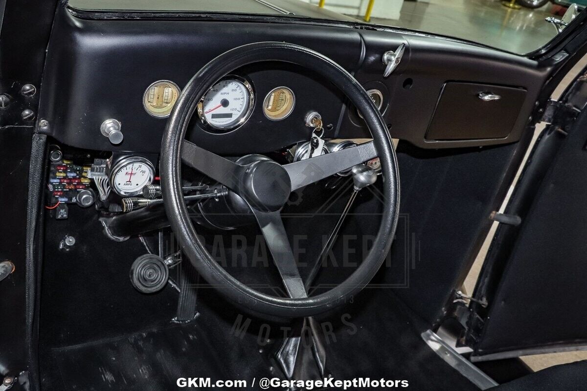 Ford-Slantback-Coupe-1936-3