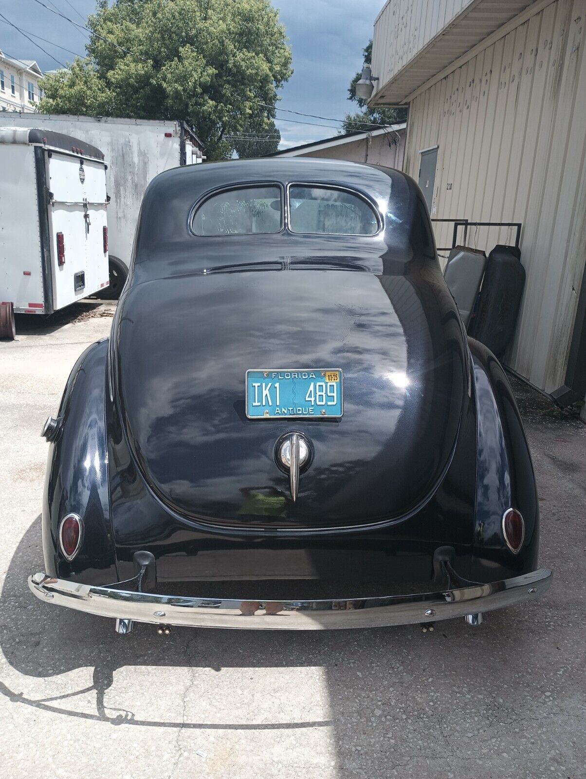 Ford-Standard-1939-Midnight-Blue-Tan-16092-2