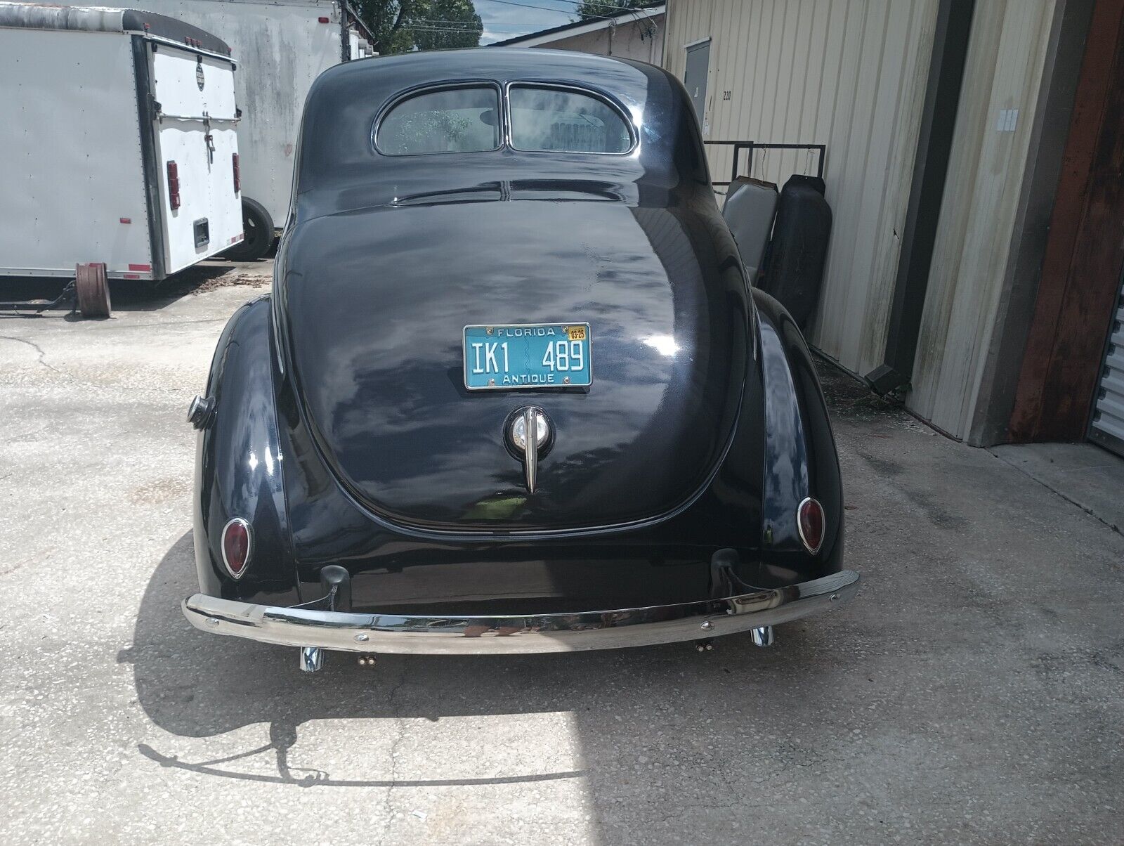 Ford-Standard-1939-Midnight-Blue-Tan-16092-3