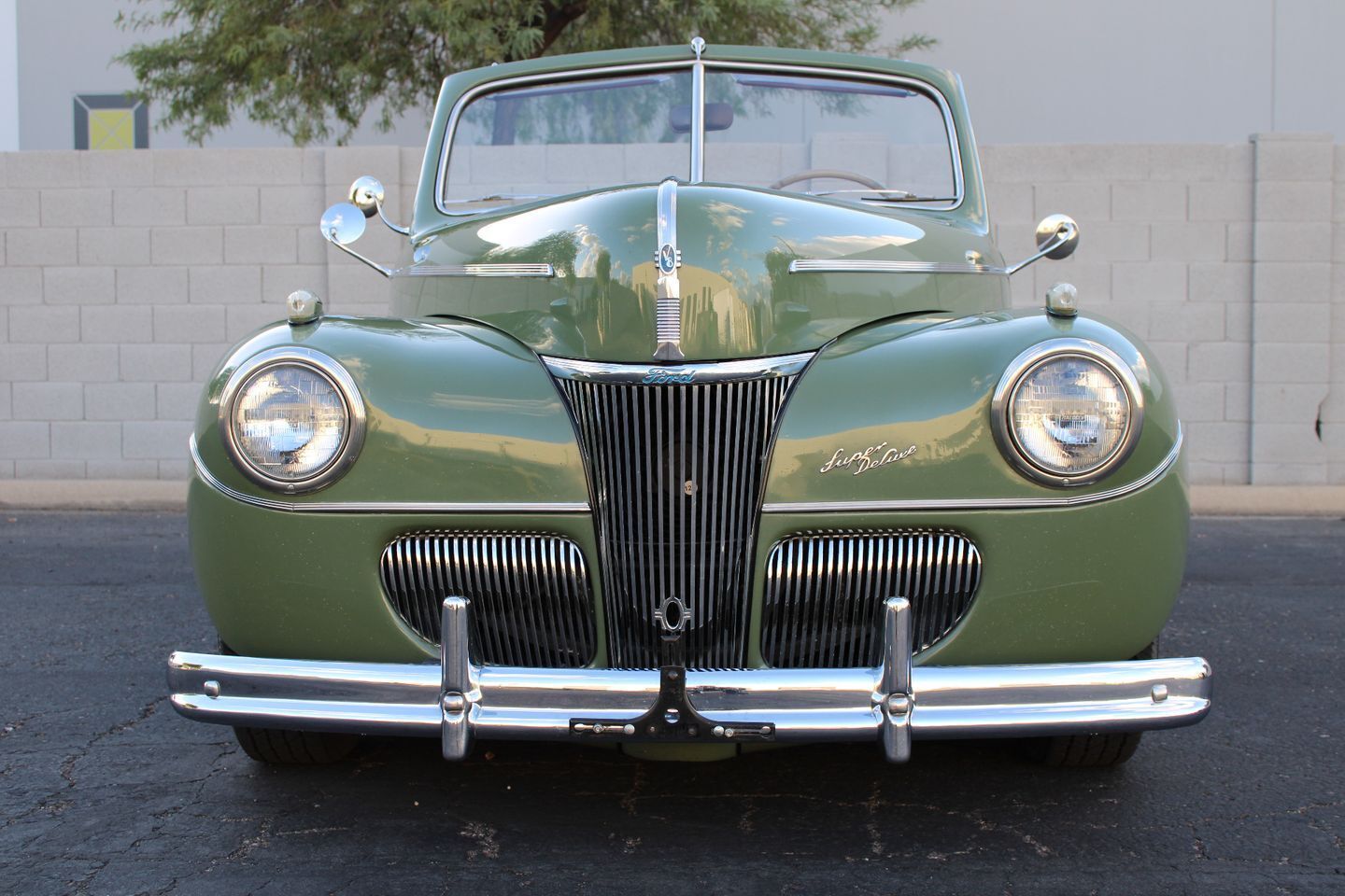 Ford-Super-DeLuxe-Cabriolet-1941-Green-Red-127288-21