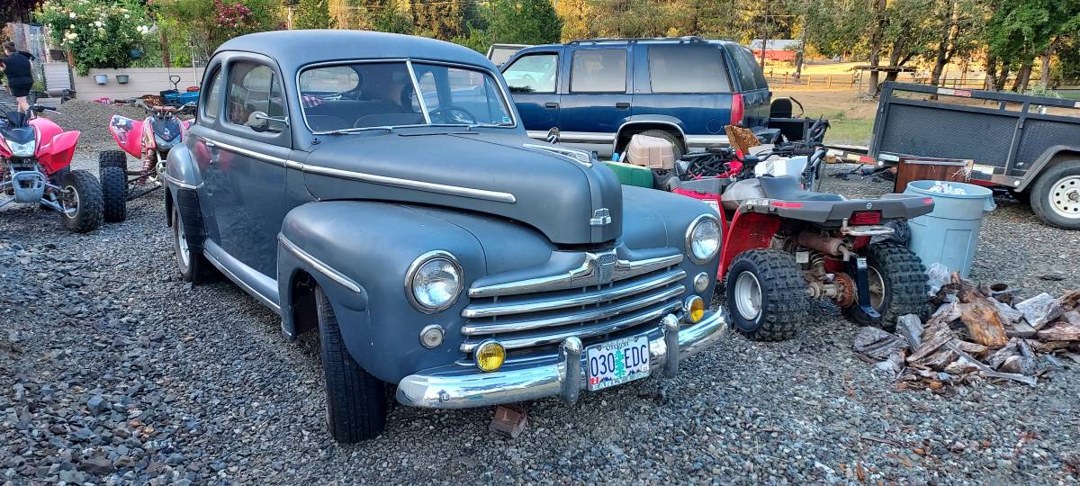 Ford-Super-deluxe-1948