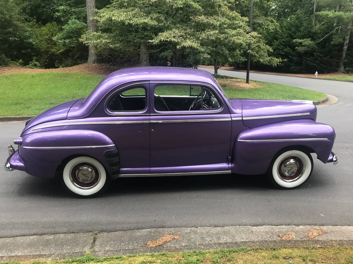 Ford-Super-deluxe-coupe-1946-3