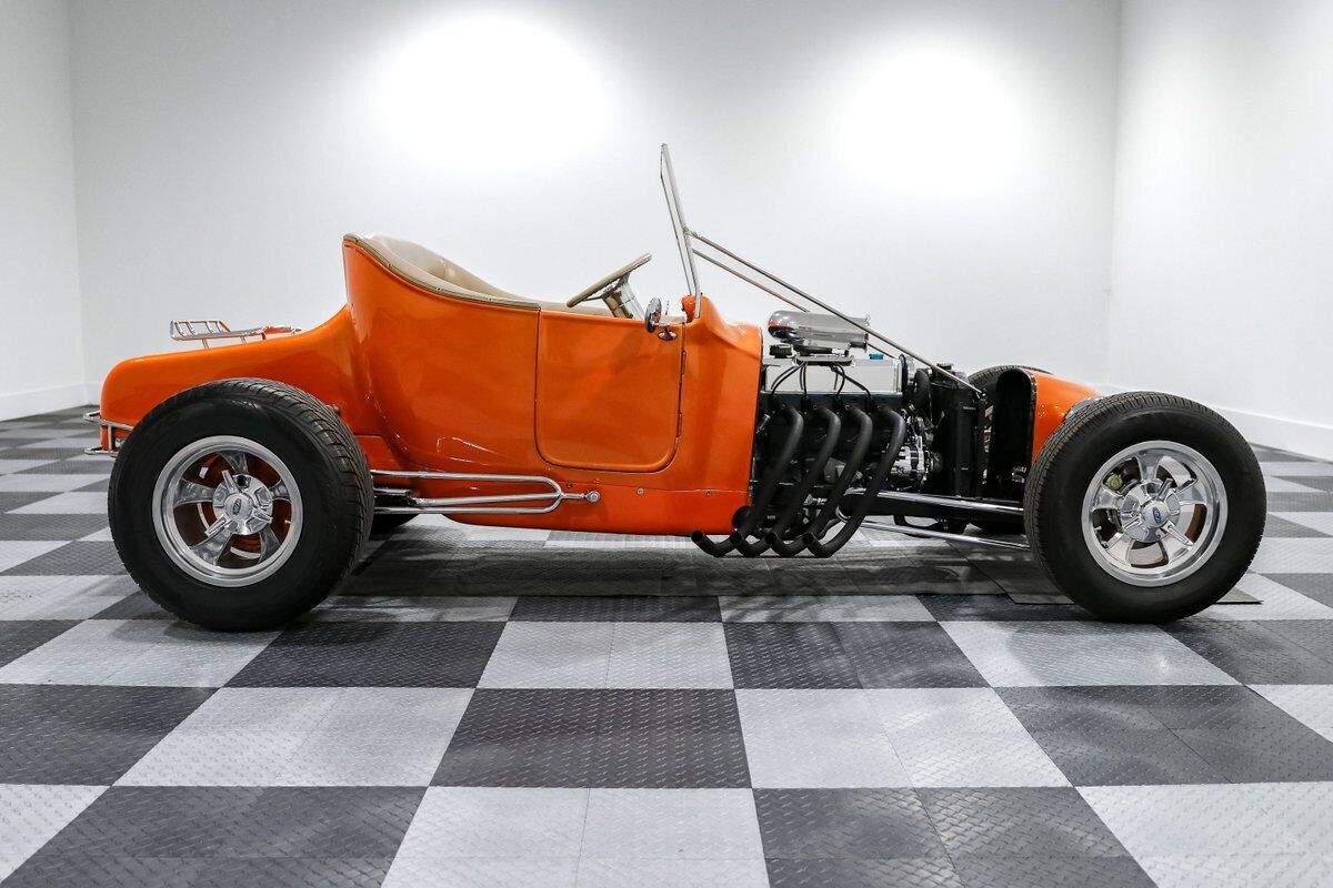 Ford-T-Bucket-Cabriolet-1923-7