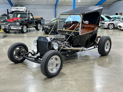 Ford-T-Bucket-Cabriolet-1925-3