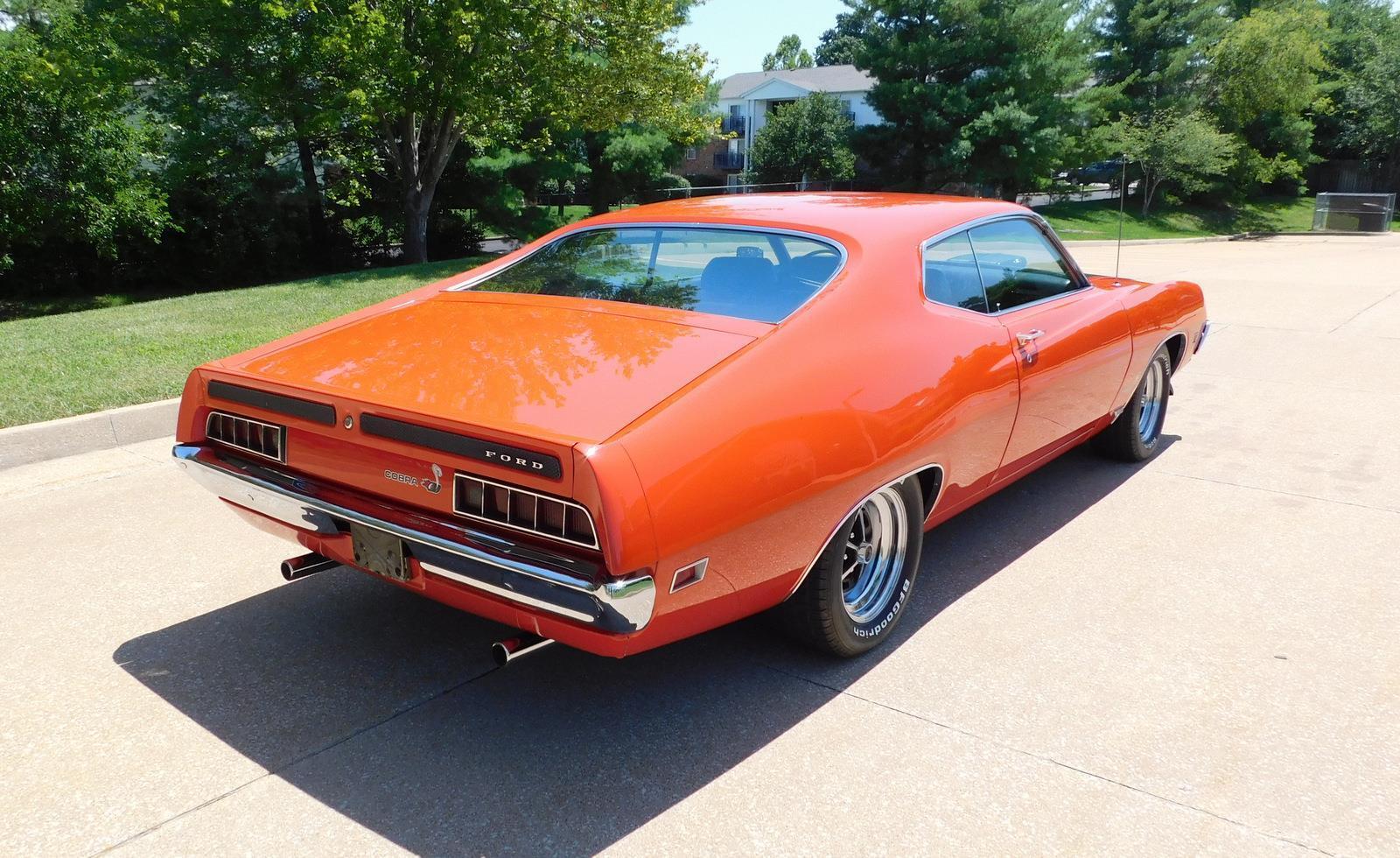 Ford-TORINO-COBRA-1970-CALYPSO-CORAL-Black-44751-14