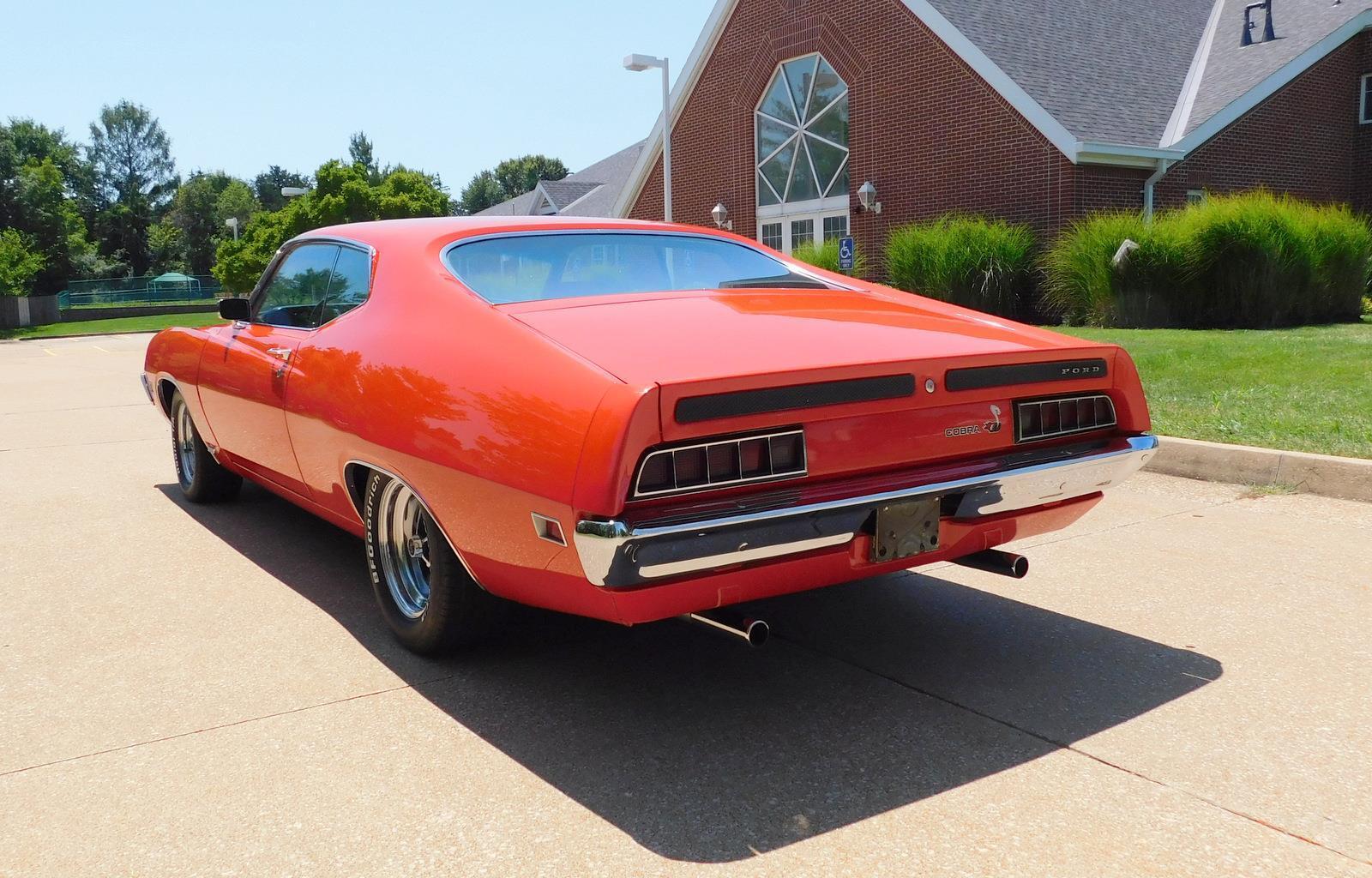 Ford-TORINO-COBRA-1970-CALYPSO-CORAL-Black-44751-18