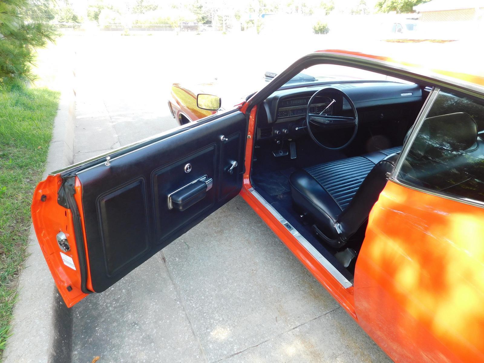 Ford-TORINO-COBRA-1970-CALYPSO-CORAL-Black-44751-21