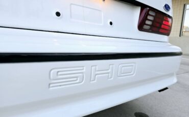 Ford-Taurus-sho-1990-white-92962-6