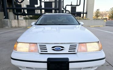 Ford-Taurus-sho-1990-white-92962-7