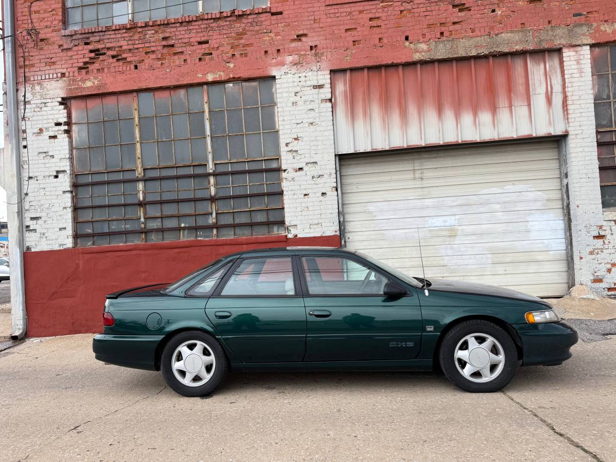 Ford-Taurus-sho-1994-green-173004-1