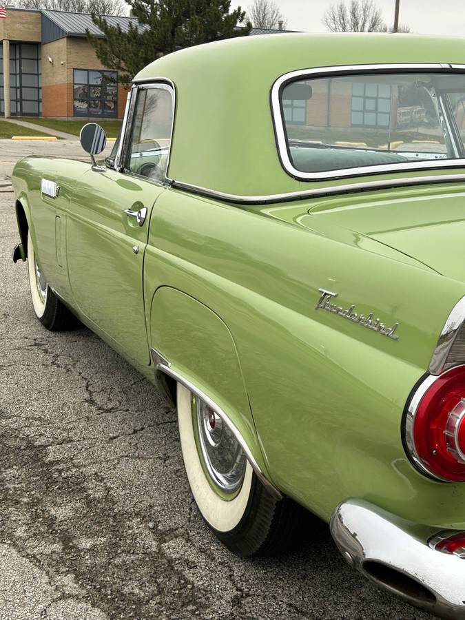 Ford-Thunderbird-1956-10