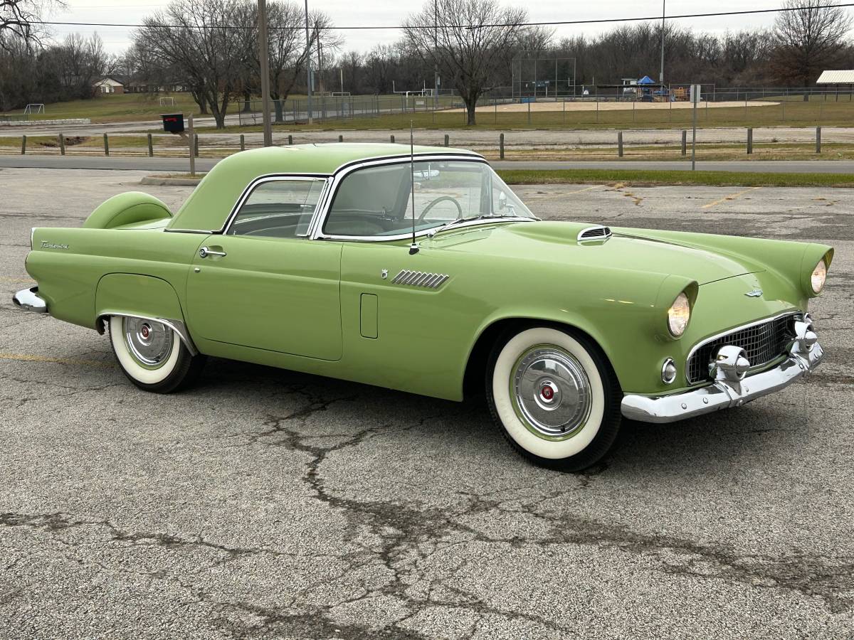 Ford-Thunderbird-1956-2