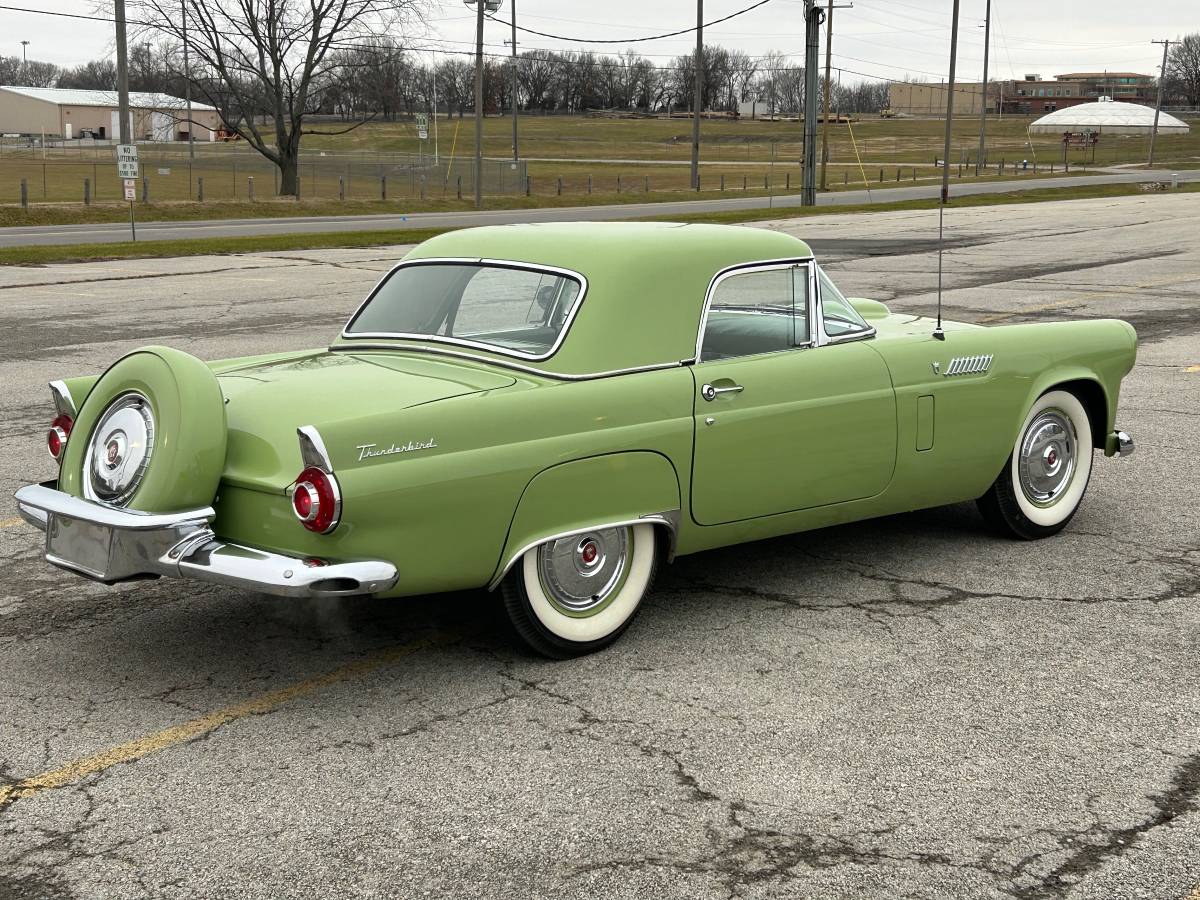 Ford-Thunderbird-1956-5