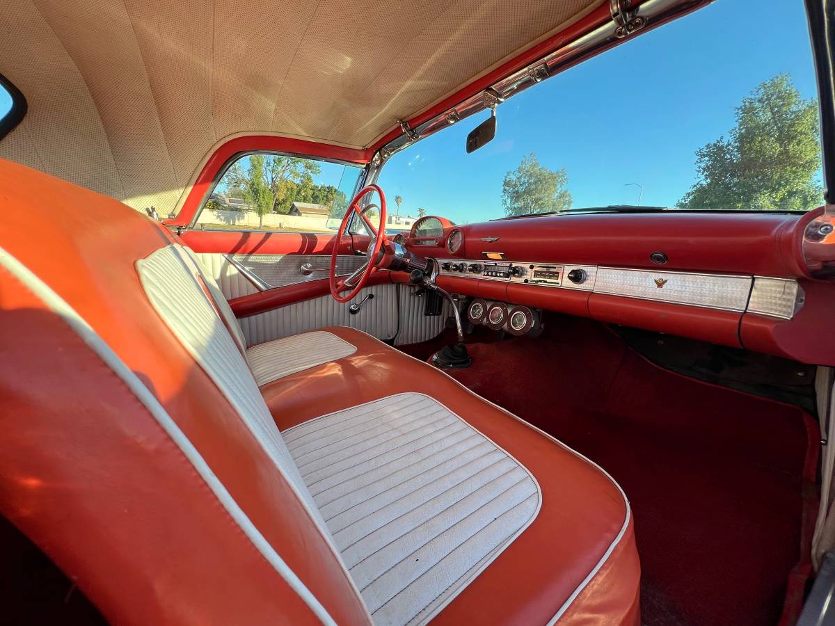 Ford-Thunderbird-1956-red-135185-10