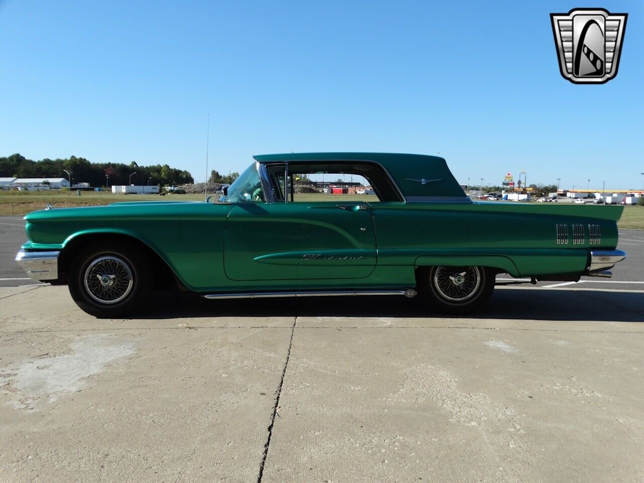 Ford-Thunderbird-1960-4