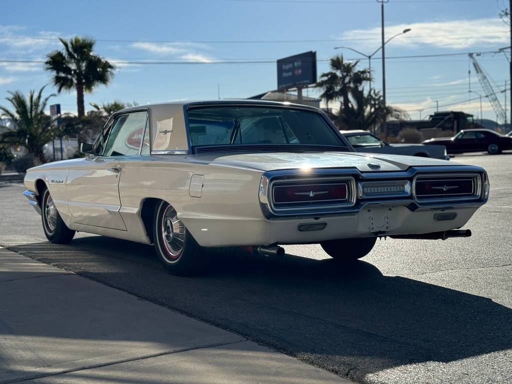 Ford-Thunderbird-1964-5