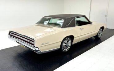 Ford-Thunderbird-1967-Pebble-Beige-Saddle-74237-4