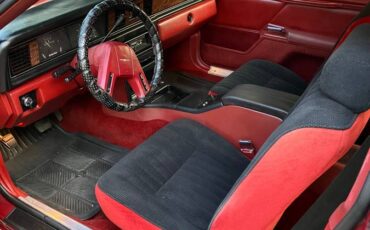 Ford-Thunderbird-1984-red-3219-4