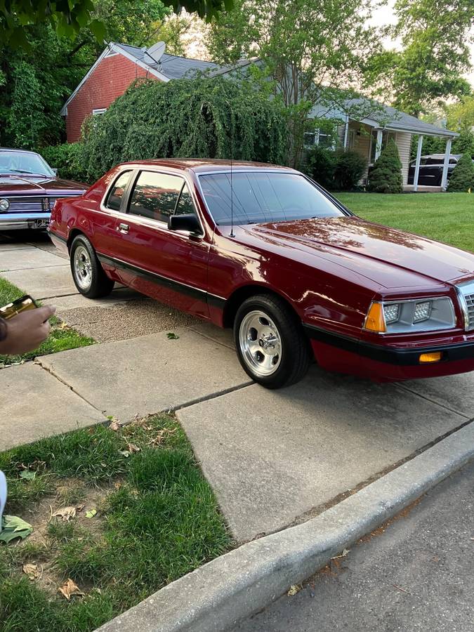 Ford-Thunderbird-1984-red-3219-7