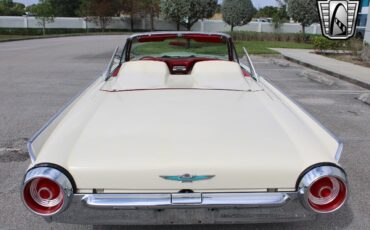 Ford-Thunderbird-Cabriolet-1962-5