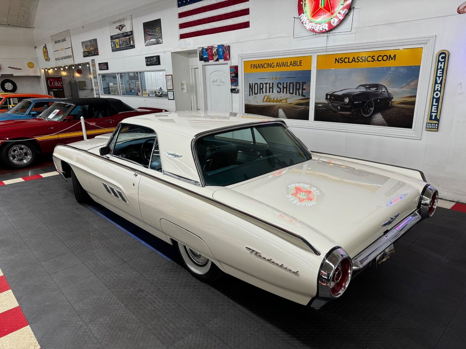 Ford-Thunderbird-Coupe-1963-2