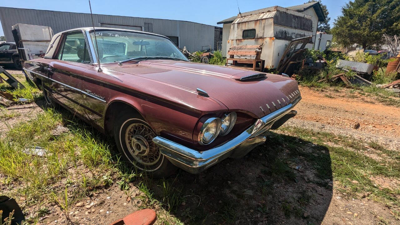 Ford-Thunderbird-Coupe-1964-Burgundy-White-106043-1