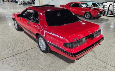 Ford-Thunderbird-Coupe-1988-Red-Black-32816-3