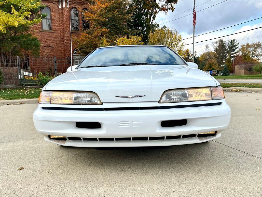 Ford-Thunderbird-Coupe-1991-White-Red-94951-2