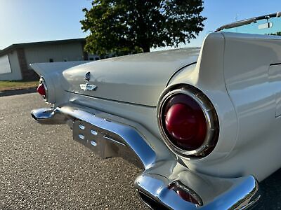 Ford-Thunderbird-Roadster-Cabriolet-1957-18