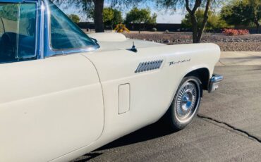 Ford-Thunderbird-convertible-1957-3