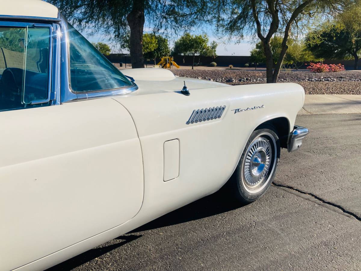 Ford-Thunderbird-convertible-1957-3