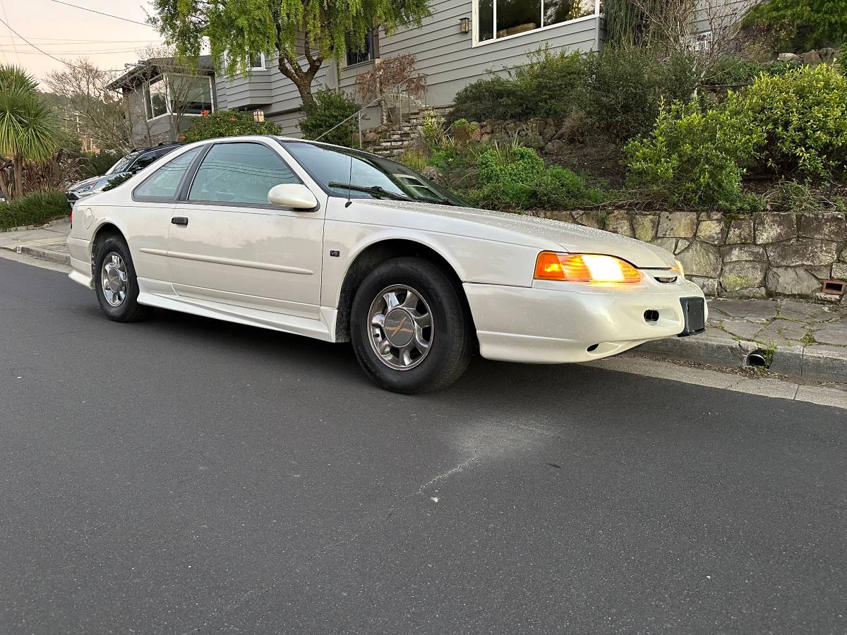 Ford-Thunderbird-lx-1995-20